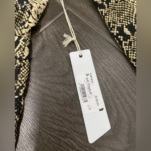 Shorts romper, one piece w/ long sleeves in snakeskin by Harper Wren - Picture 6 of 8